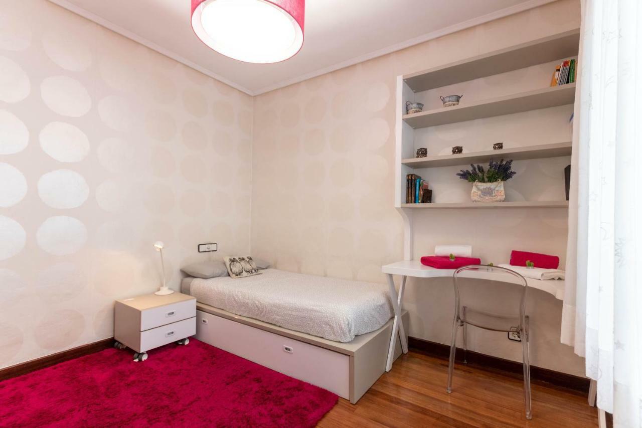 Funi-Campo Volantin Apartment Bilbao Exterior photo